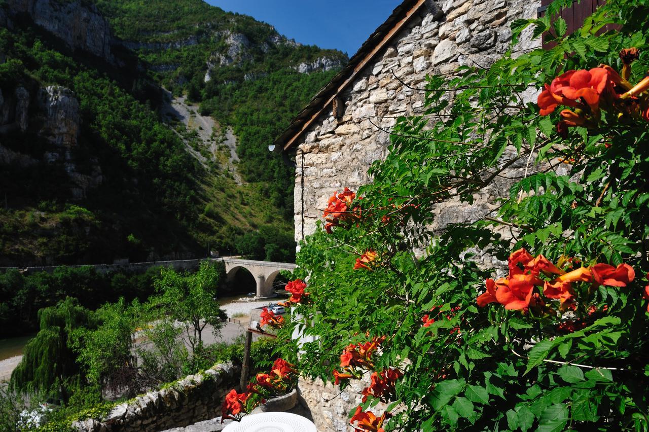 Hotel Des Bateliers La Malène Zewnętrze zdjęcie